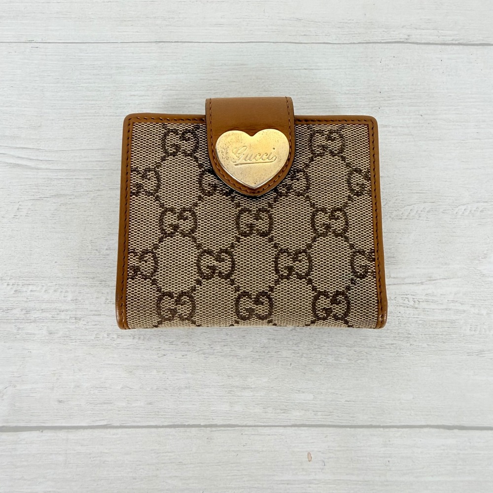 Gucci Wallet Tan GG Supreme Heart Logo Monogram Canvas Leather Bifold Neutral